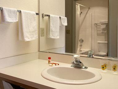 Hotel Super 8 By Wyndham 2*